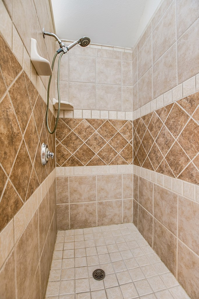 5109 Beverly Drive Property Photo 42