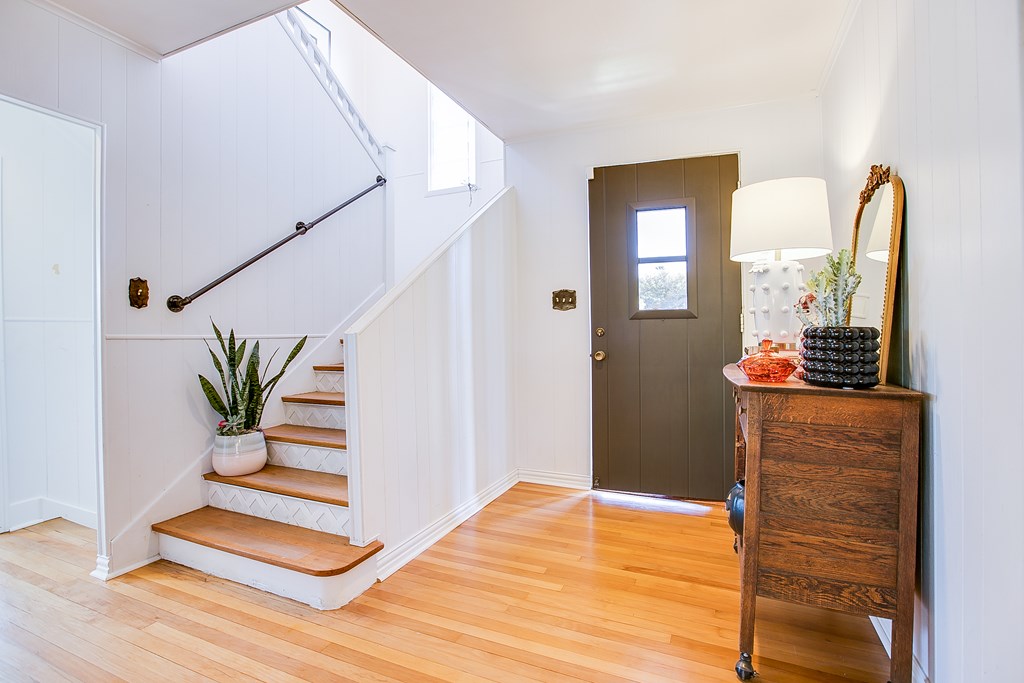 1211 S Madison St Property Photo 11