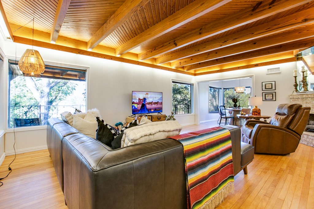 1211 S Madison St Property Photo 15