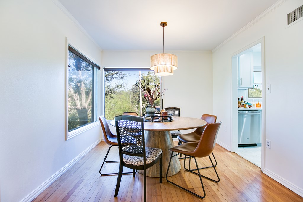 1211 S Madison St Property Photo 20