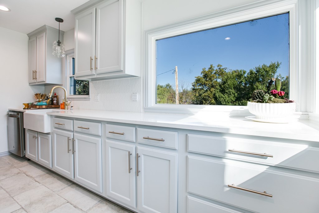 1211 S Madison St Property Photo 24