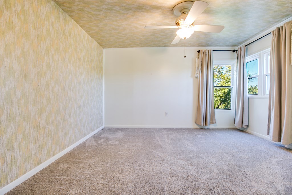 1211 S Madison St Property Photo 38