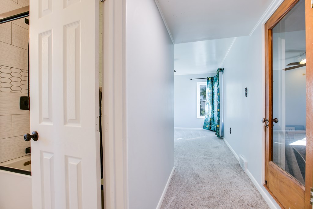 1211 S Madison St Property Photo 45