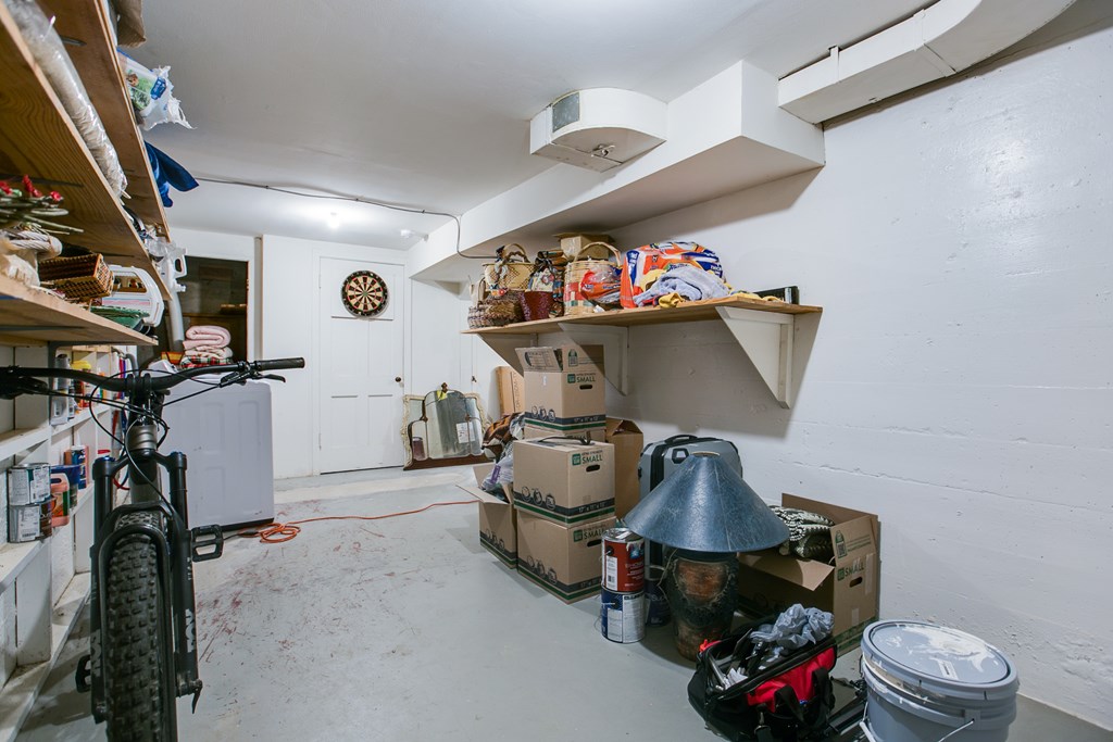 1211 S Madison St Property Photo 49