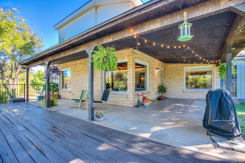 1211 S Madison St Property Photo 50