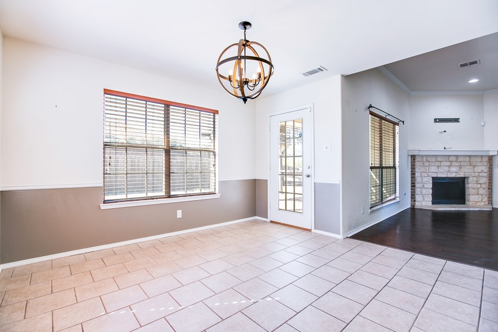 5709 Coral Way Property Photo 12