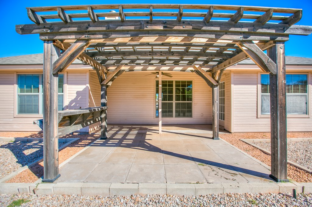 5709 Coral Way Property Photo 27