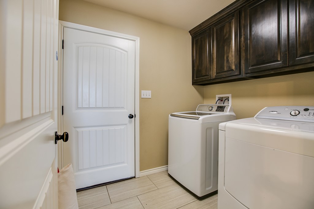 3945 Blair Lane Property Photo 6