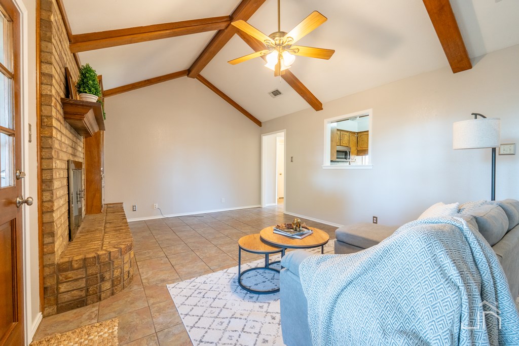 1224 Gregory Dr Property Photo 12