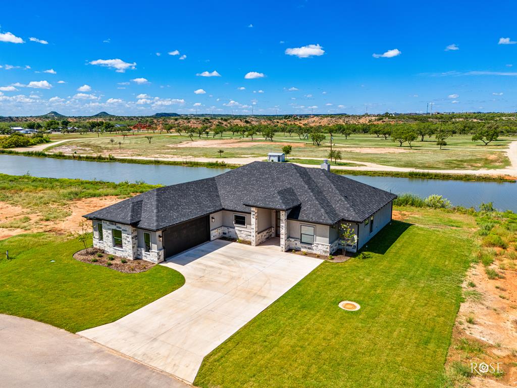 2301 Hillside Dr Property Photo 1