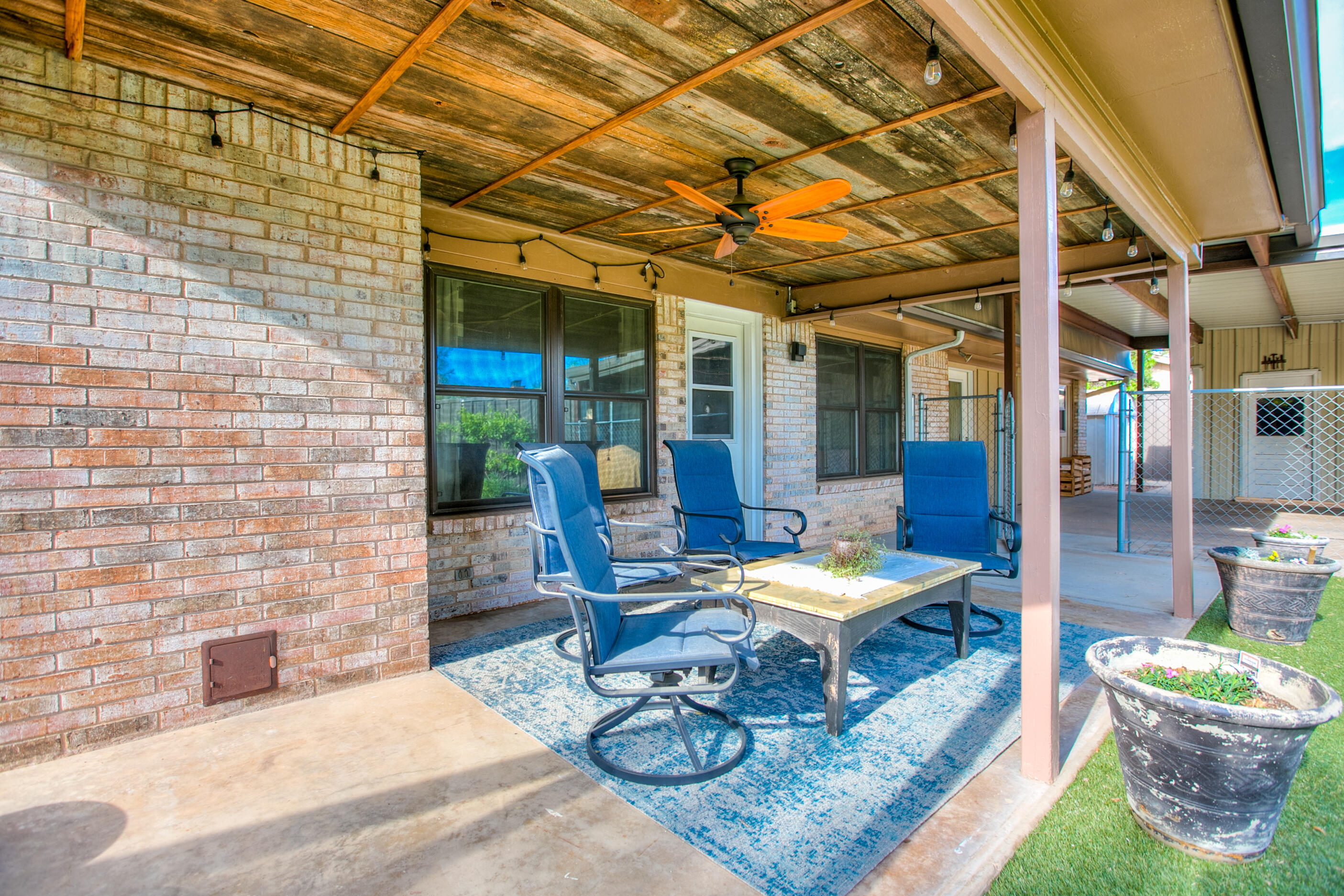 2714 Alta Vista Lane Property Photo 45