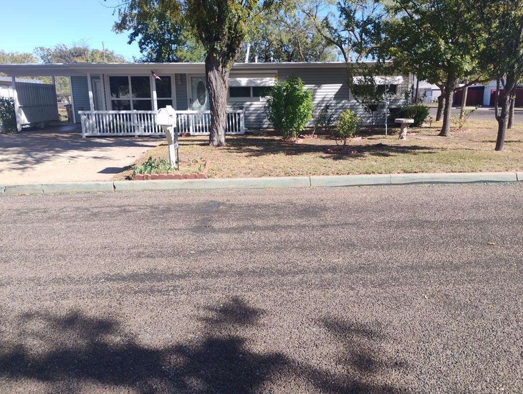 1116 Clairmont St Property Photo 1