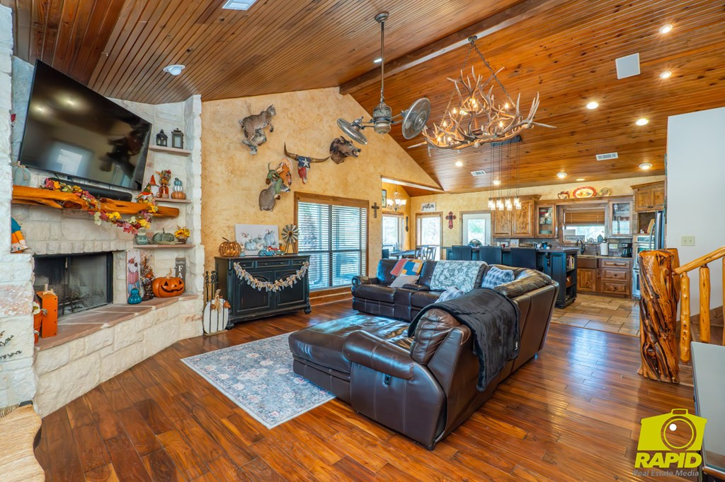 2111 Copper Rock Road Property Photo 8