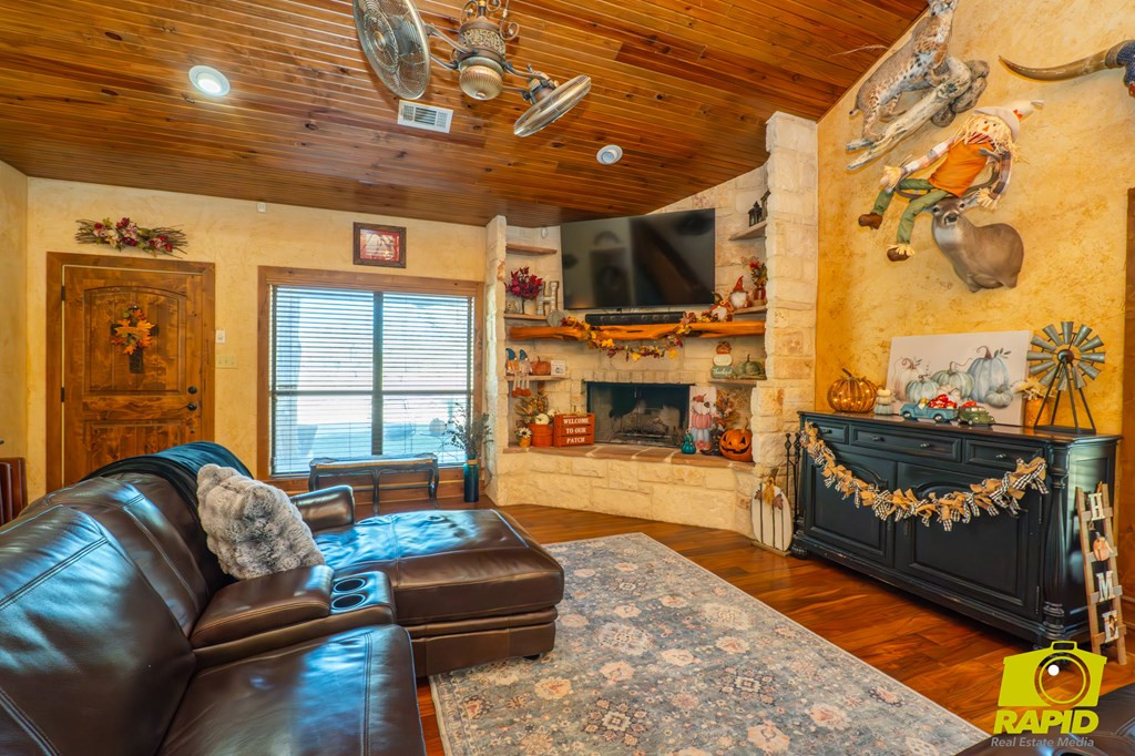 2111 Copper Rock Road Property Photo 9
