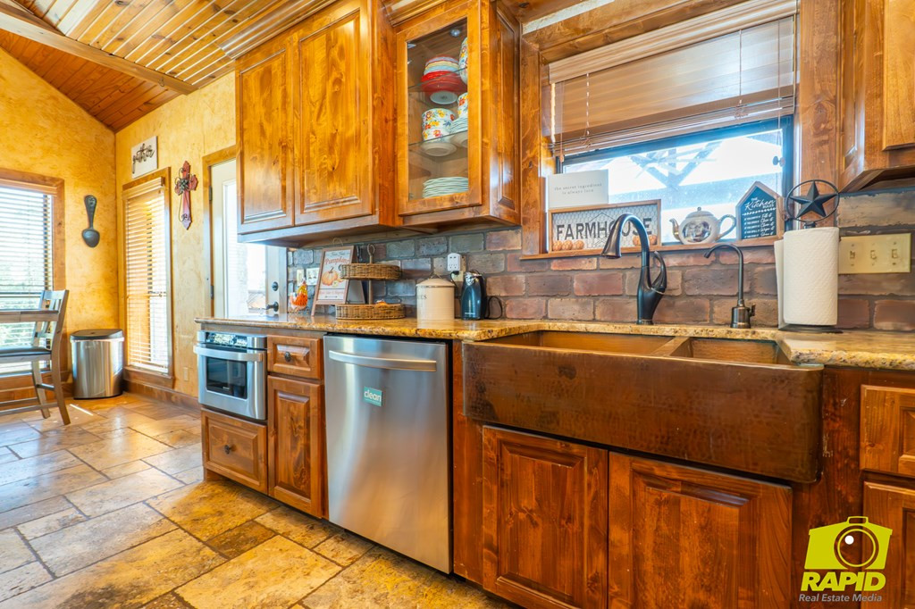 2111 Copper Rock Road Property Photo 13