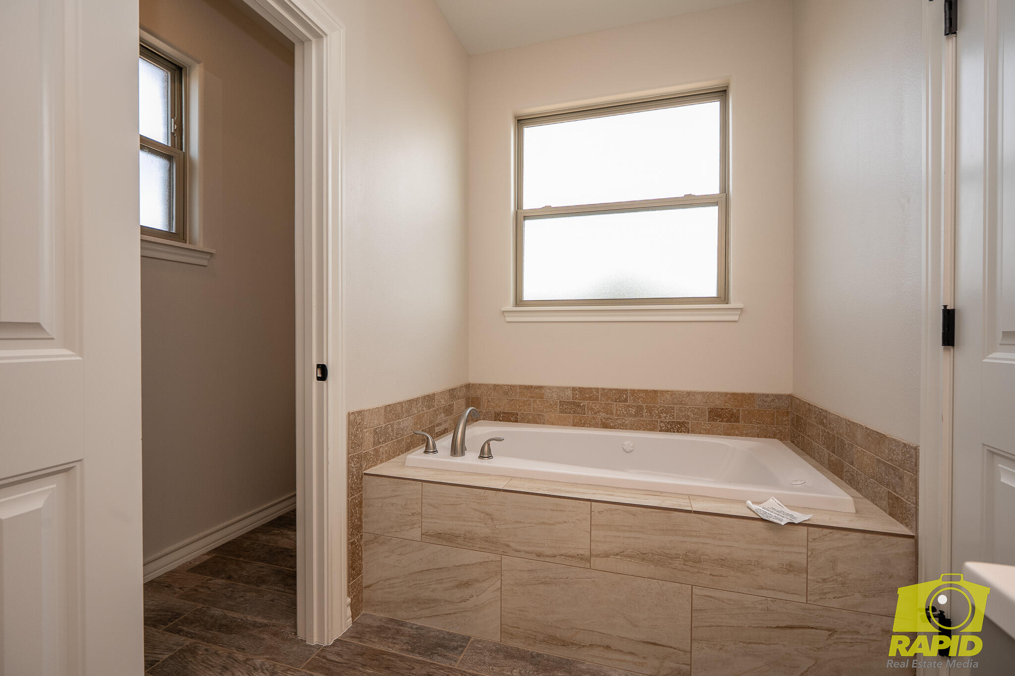 9698 Jaguar Trail Property Photo 12