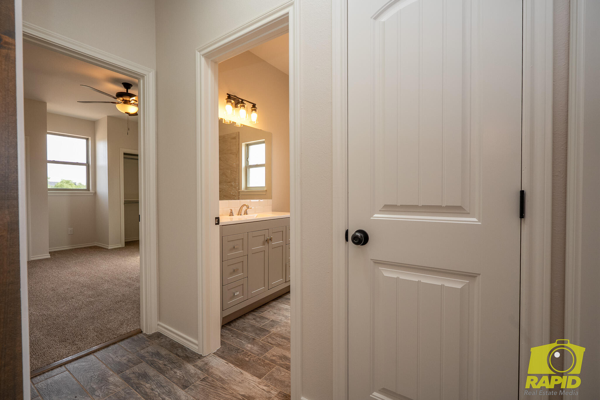 9698 Jaguar Trail Property Photo 15
