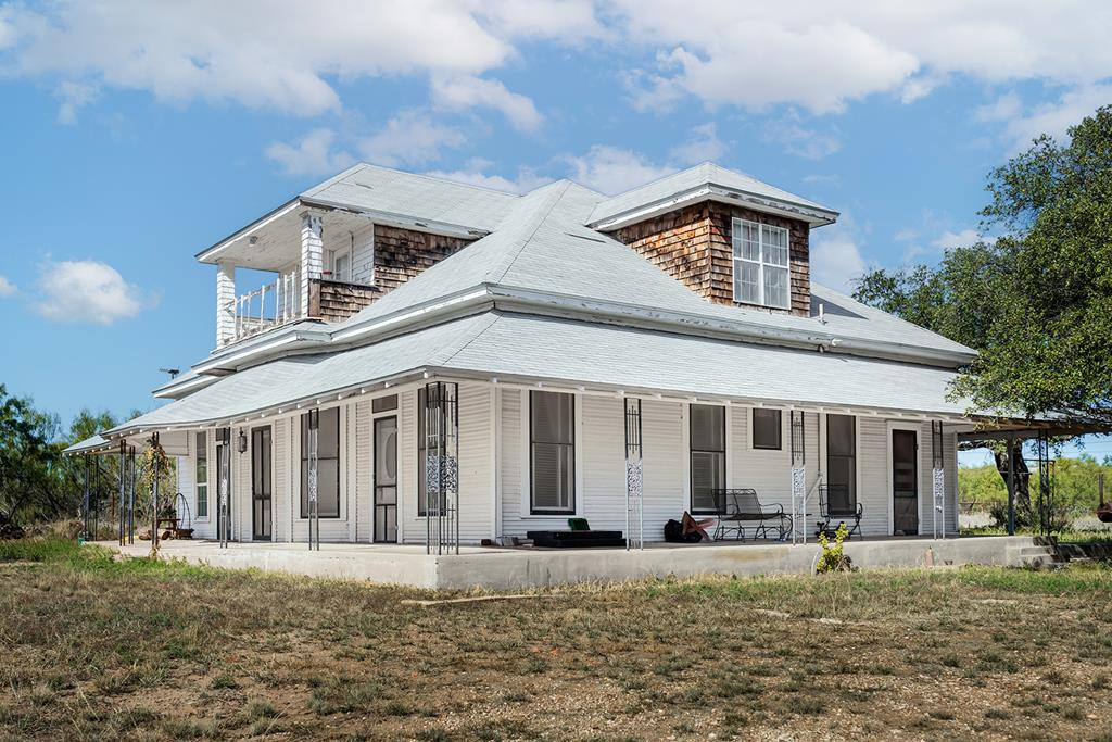 129769 Property Photo 1