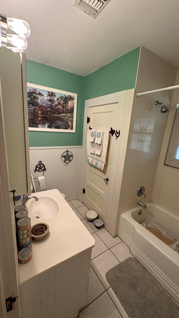 102 Carson Street Property Photo 19