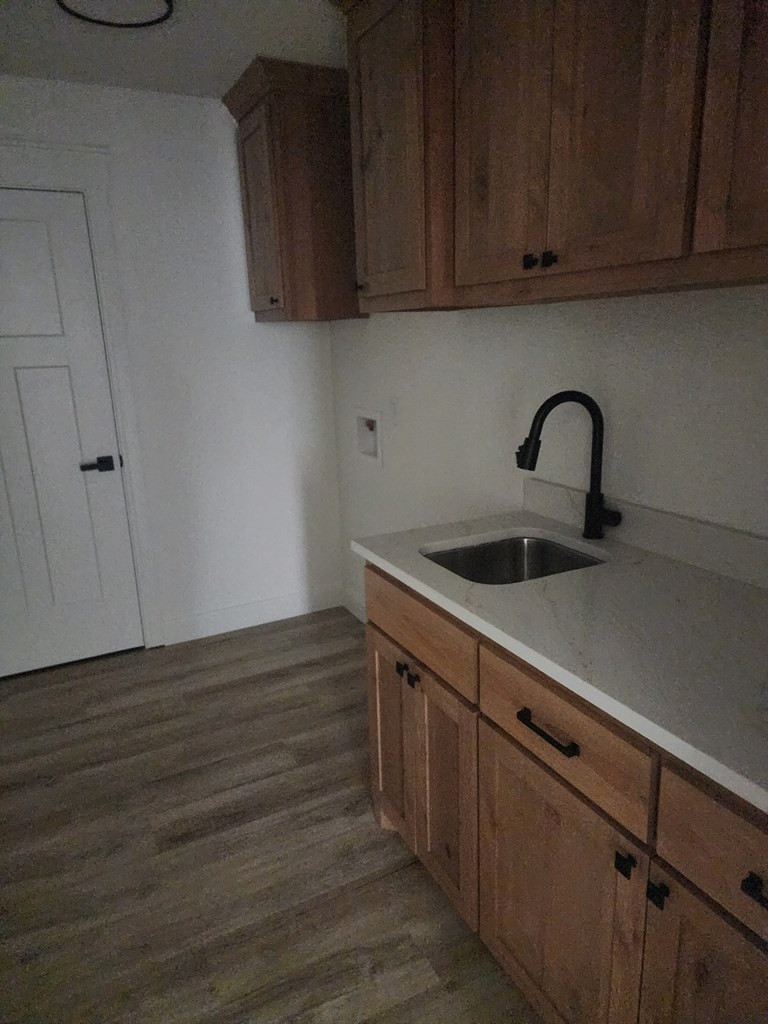 8463 Lance Road Property Photo 15