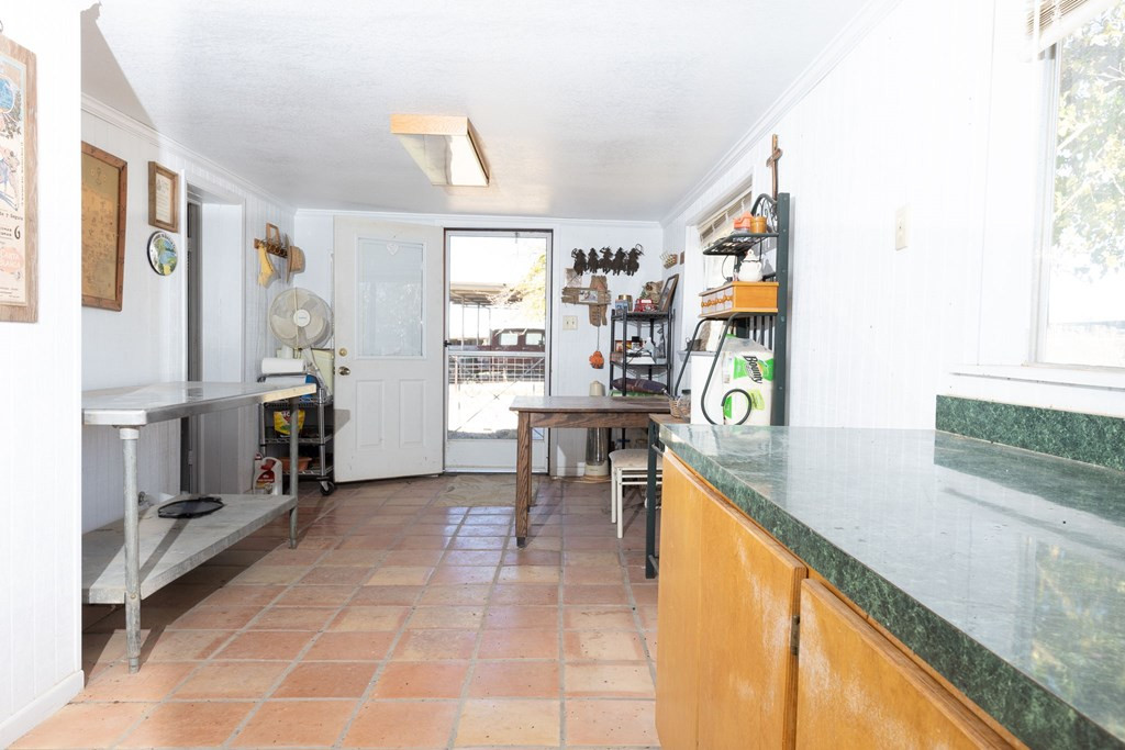 12938 Fielder Draw Road Property Photo 8