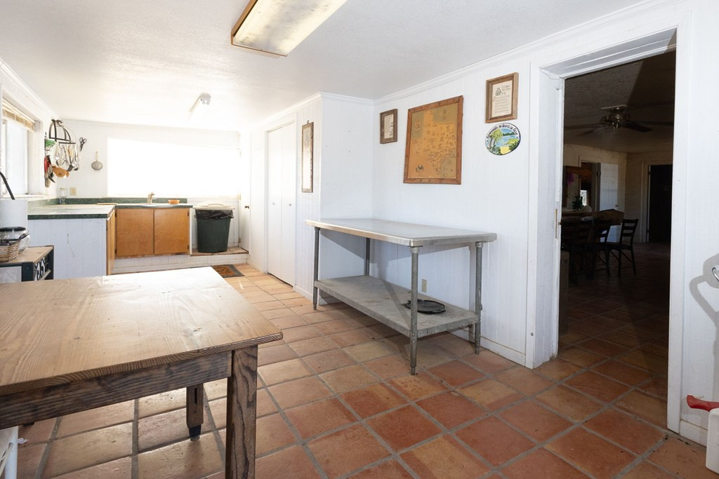 12938 Fielder Draw Road Property Photo 10