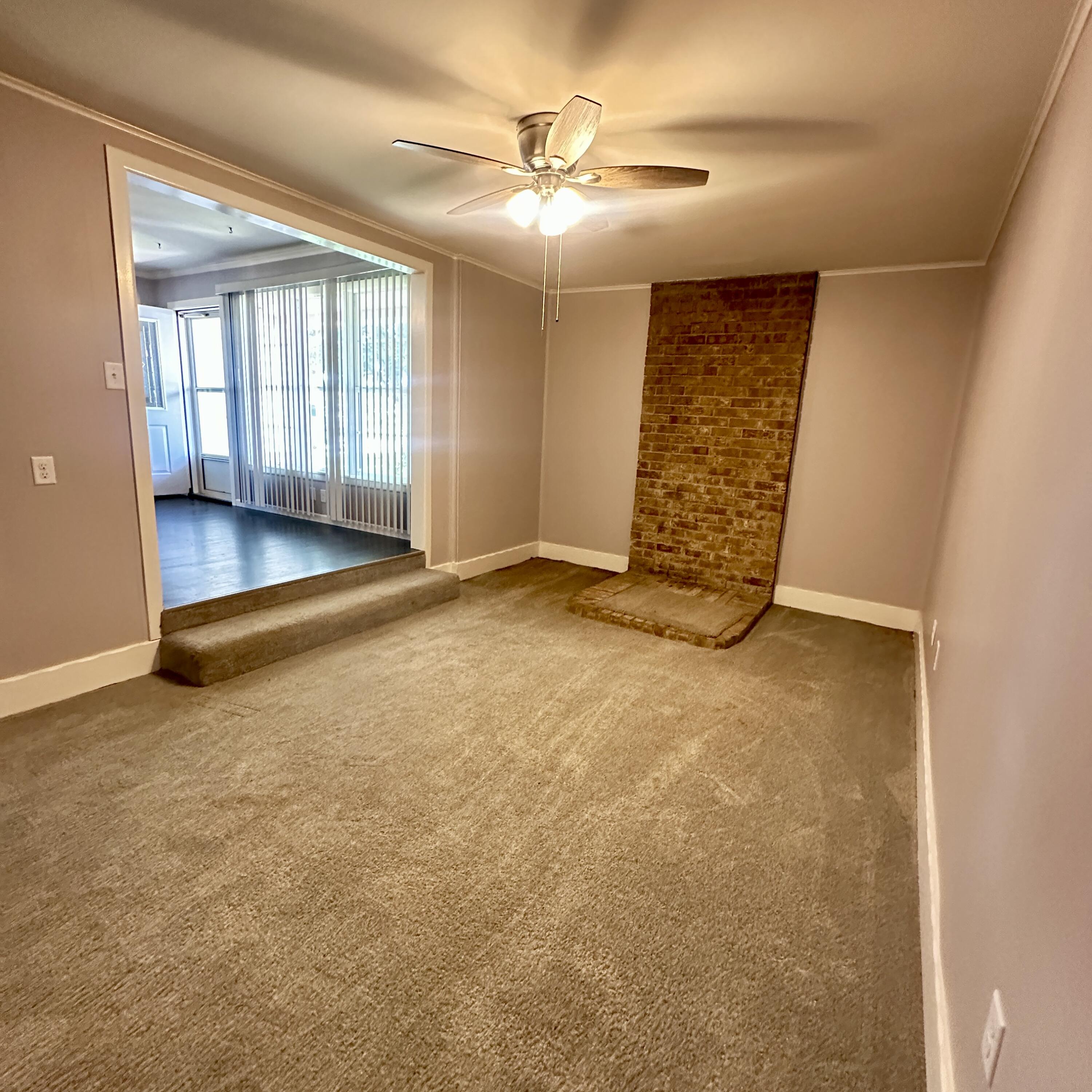 418 E 39th Street Property Photo 10