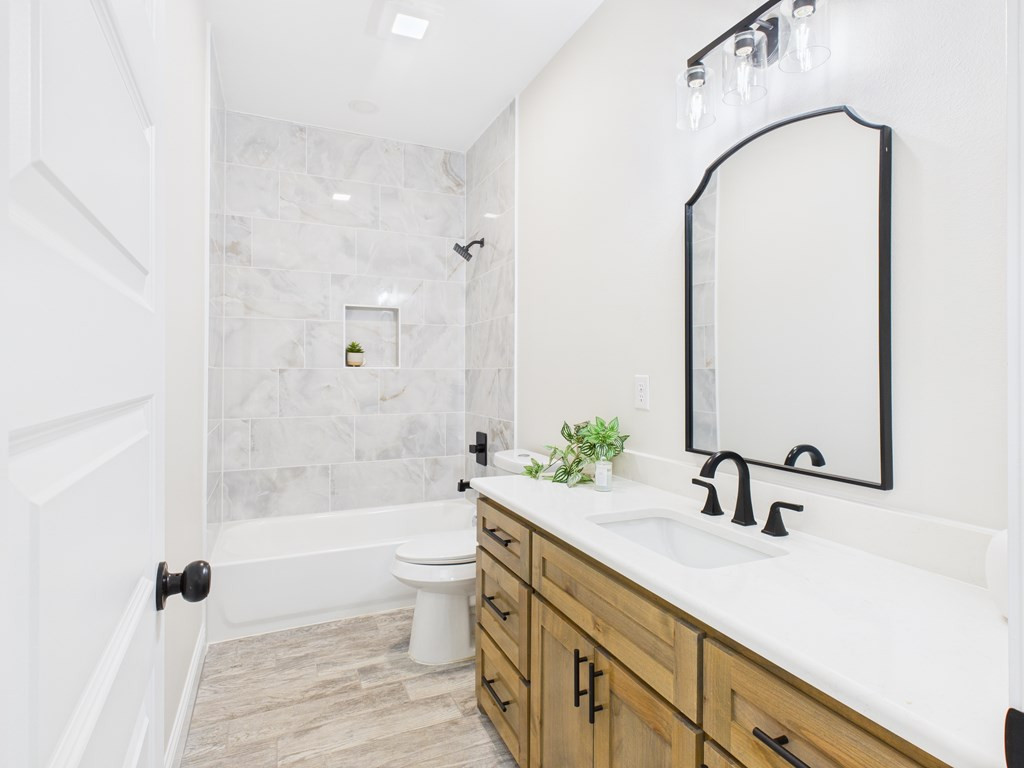 3629 Silver Spur Drive Property Photo 11