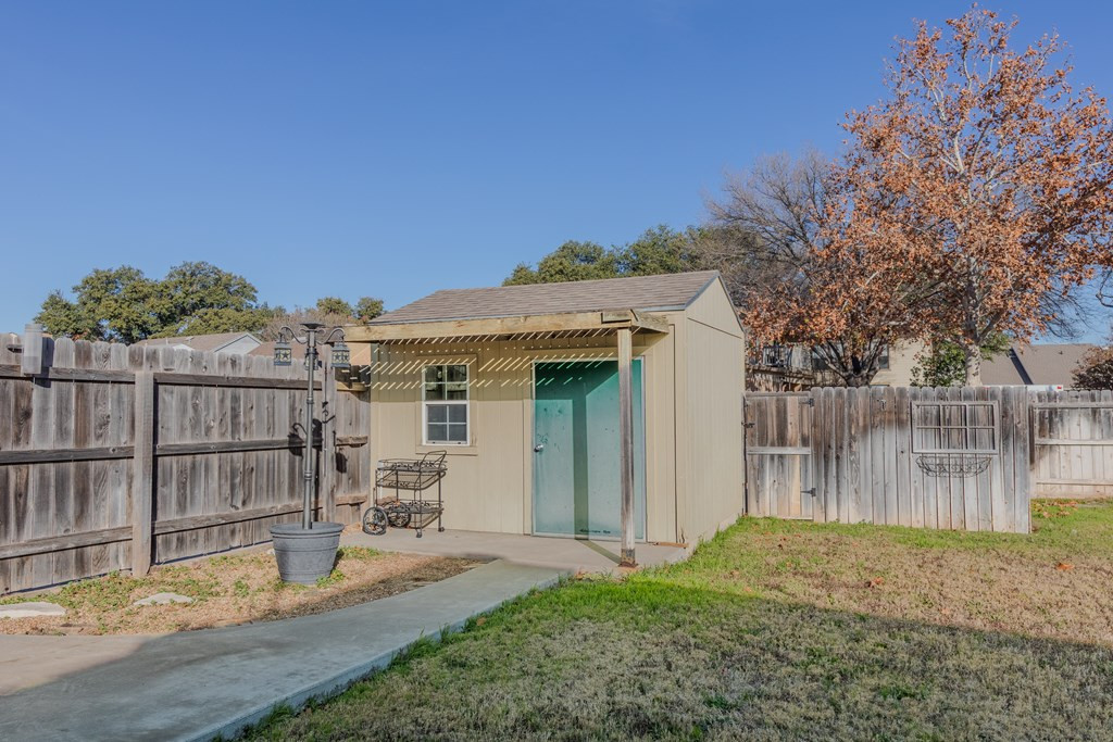 5227 Westway Drive Property Photo 21