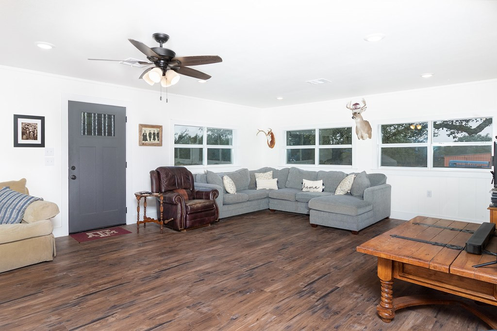 8536 W Fm 1222 Property Photo 14