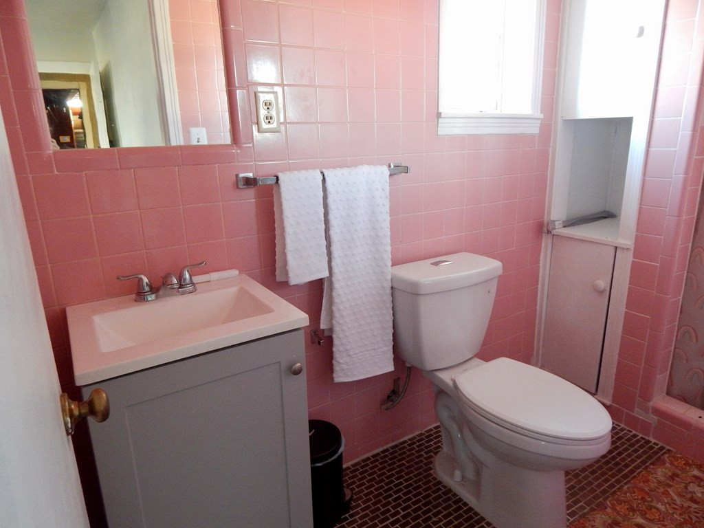 11550 Beaumont Avenue Property Photo 21
