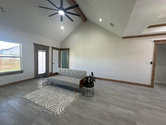3124 Maplewood Drive Property Photo 4