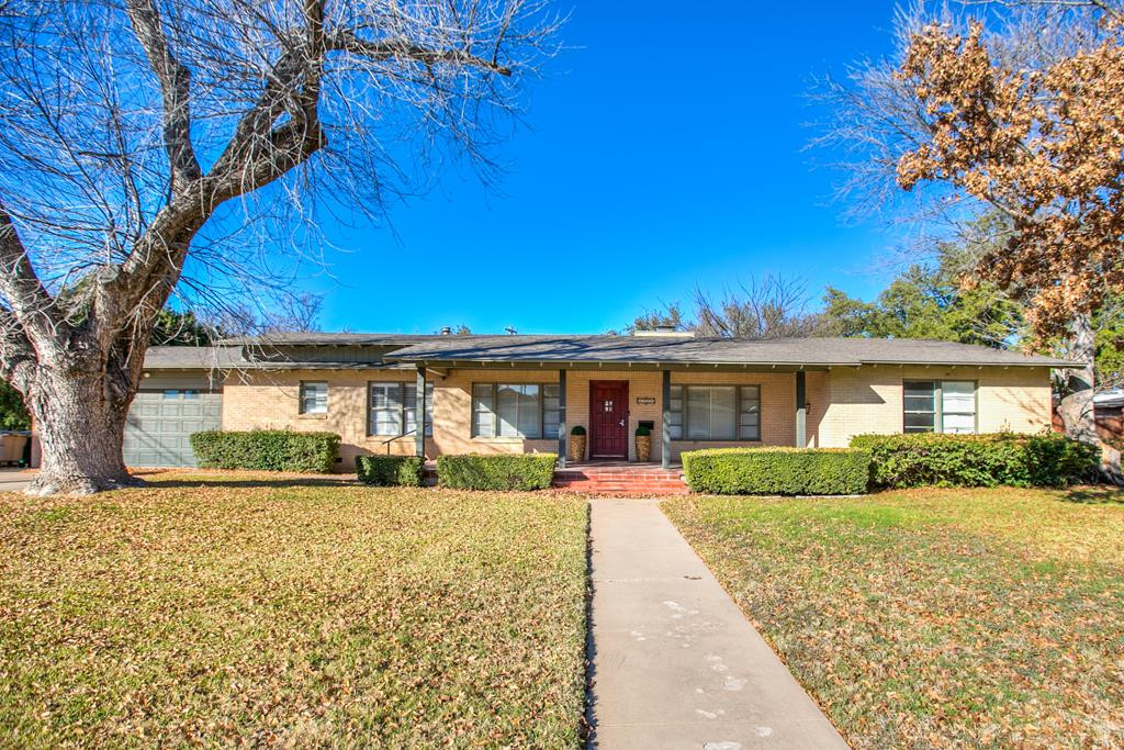 2706 Jann Drive Property Photo 1