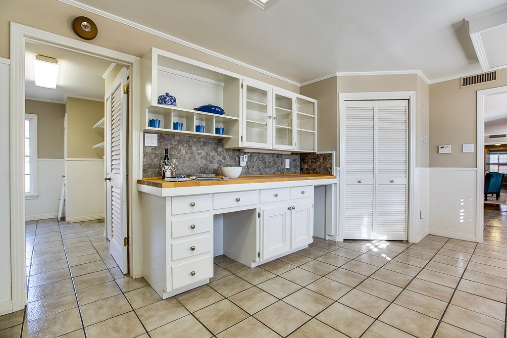 2706 Jann Drive Property Photo 15