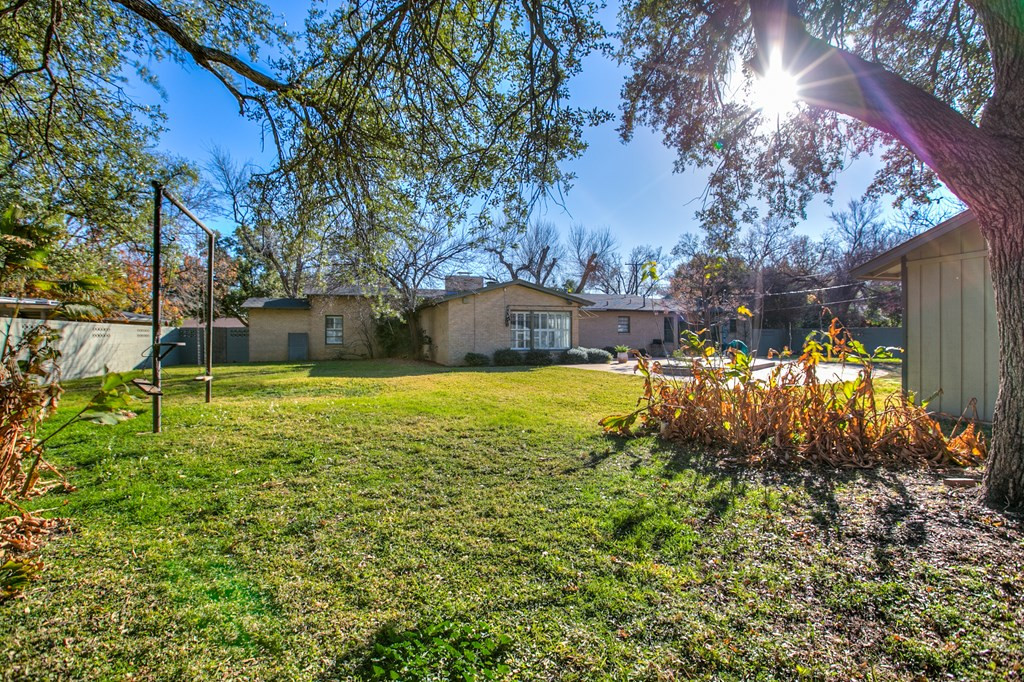 2706 Jann Drive Property Photo 31