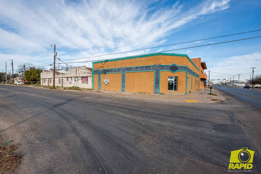 1619 S Chadbourne Street Property Photo 29
