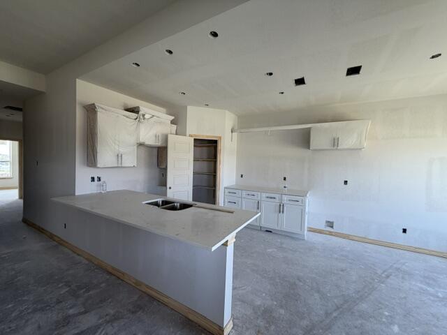 1957 S Concho Drive Property Photo 5
