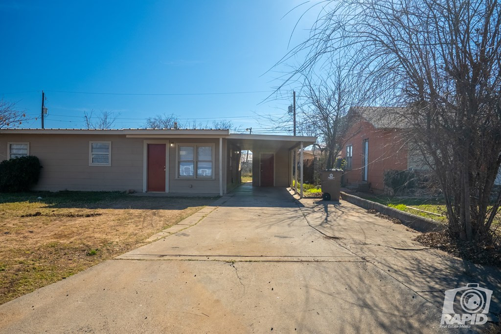 3207 Webster Avenue Property Photo 33