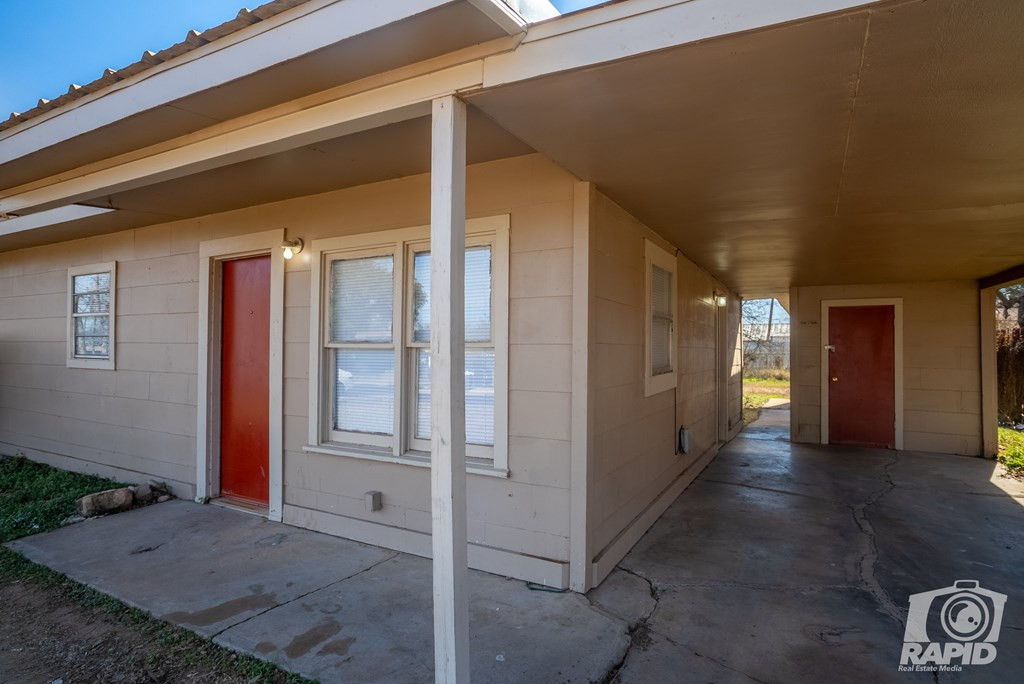 3207 Webster Avenue Property Photo 34