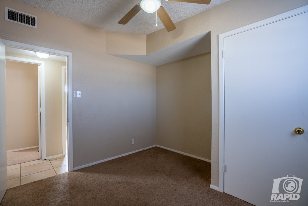 3207 Webster Avenue Property Photo 41
