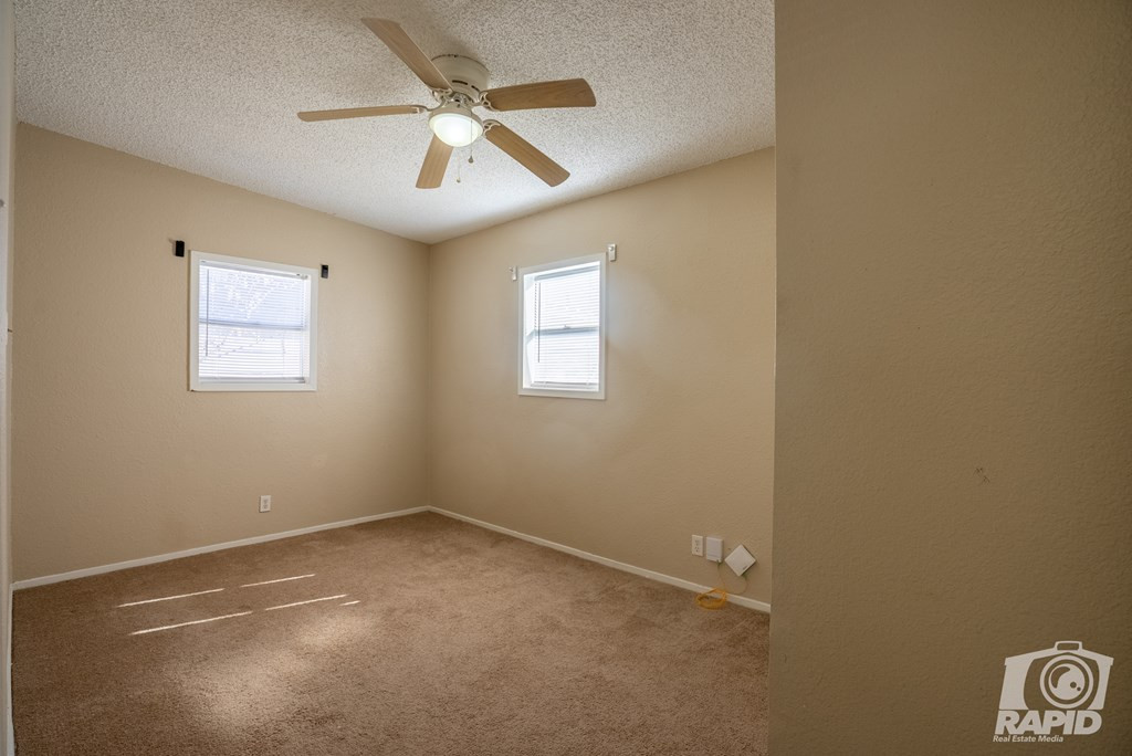 3207 Webster Avenue Property Photo 42