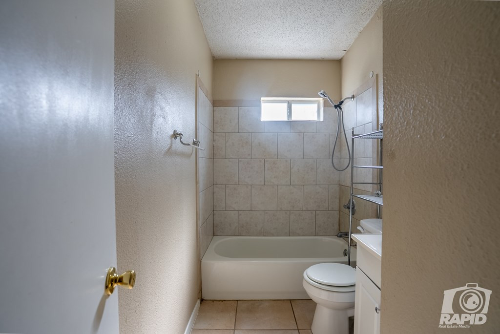 3207 Webster Avenue Property Photo 46