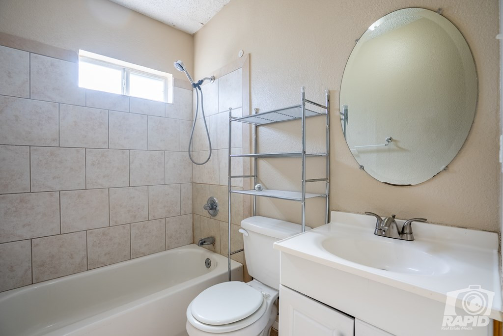 3207 Webster Avenue Property Photo 47