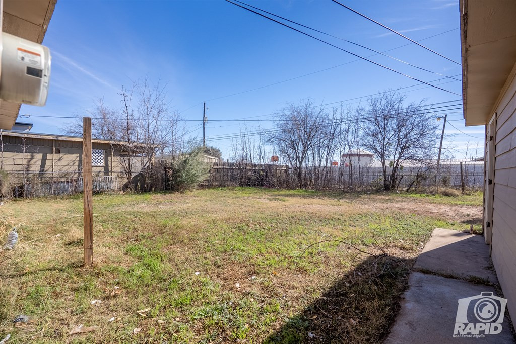 3207 Webster Avenue Property Photo 49