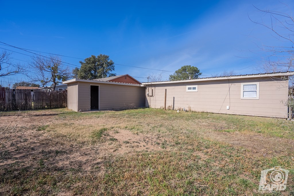 3207 Webster Avenue Property Photo 51