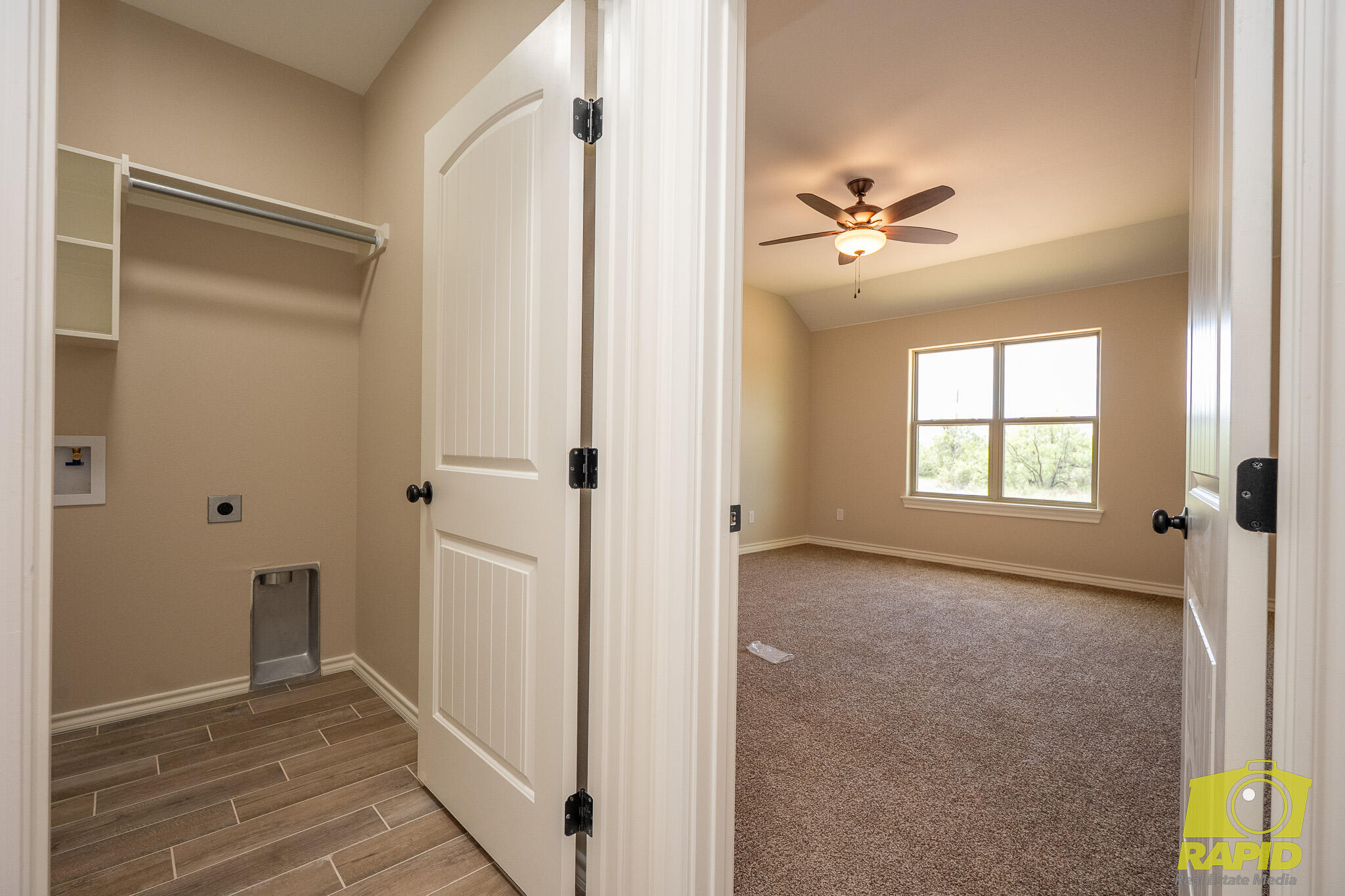 9711 Jaguar Trail Property Photo 8