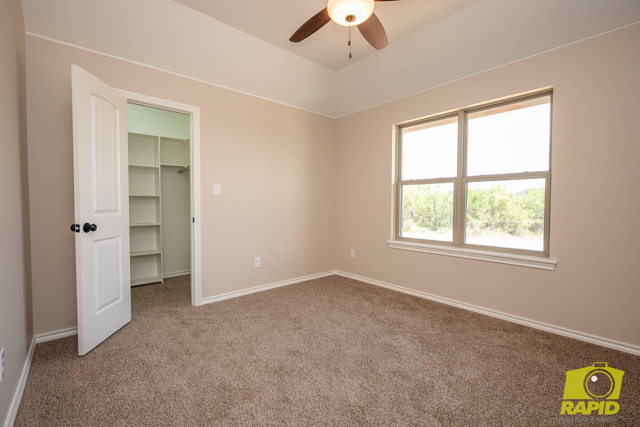 9711 Jaguar Trail Property Photo 13