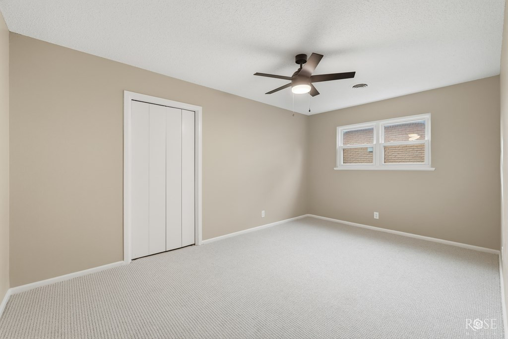 1902 S A&m Avenue Property Photo 24