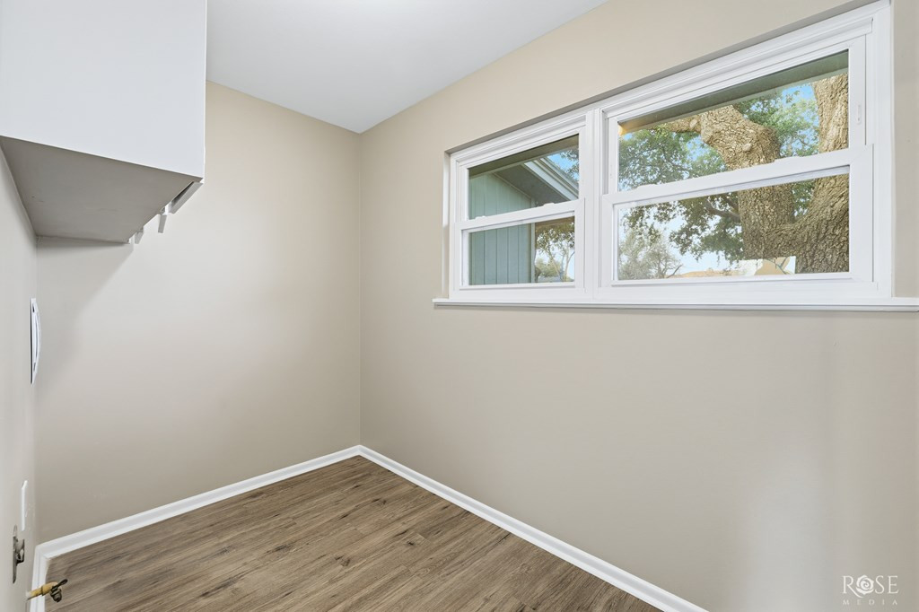 1902 S A&m Avenue Property Photo 25