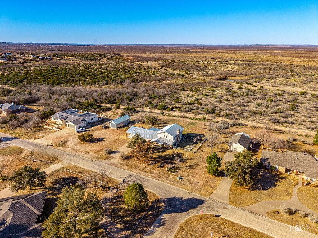60 Loch Lomond Road Property Photo 46